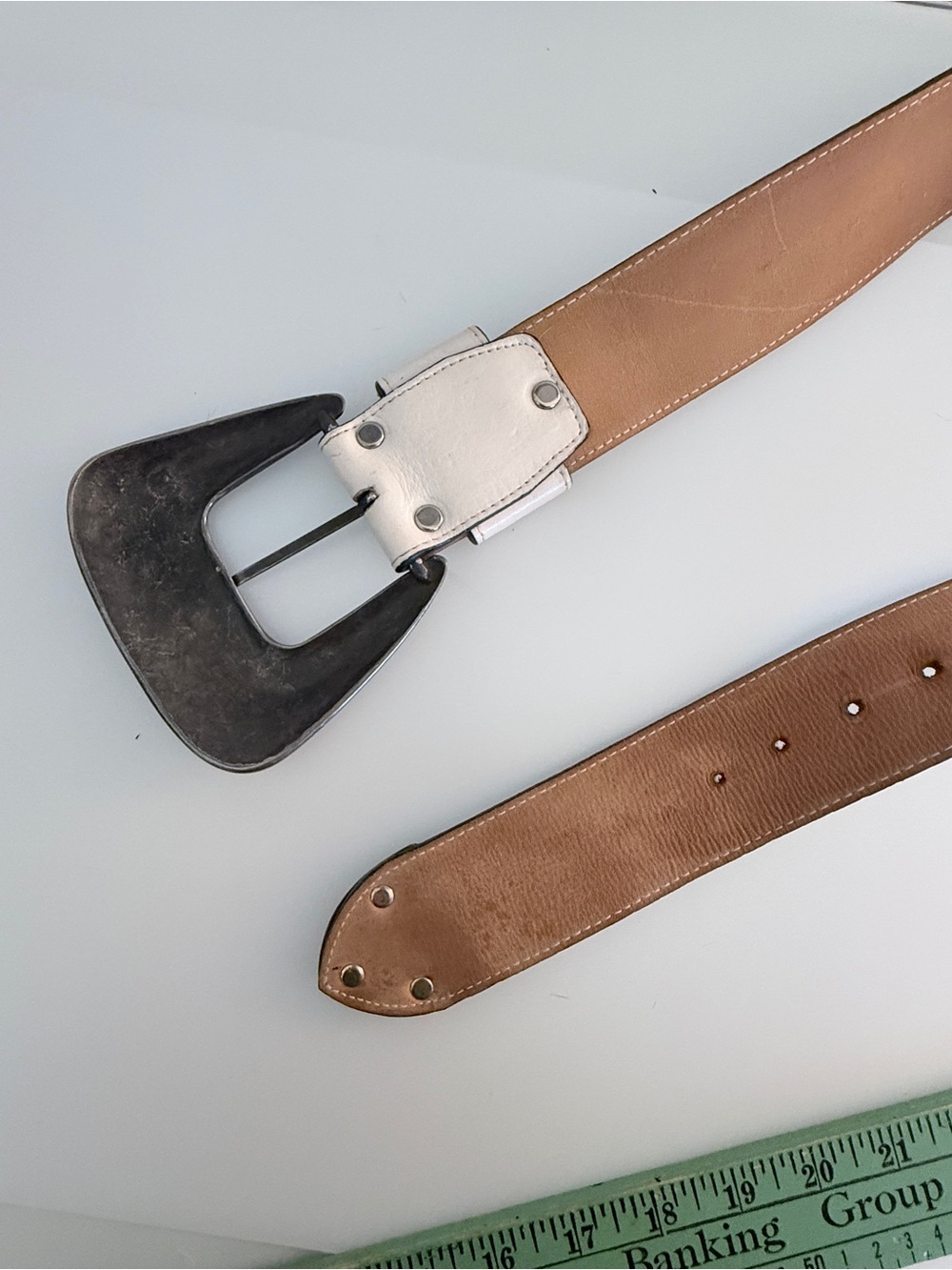 Streets Ahead White Leather Western Concho Belt | Made in USA | Size M - Picture 4 of 8
